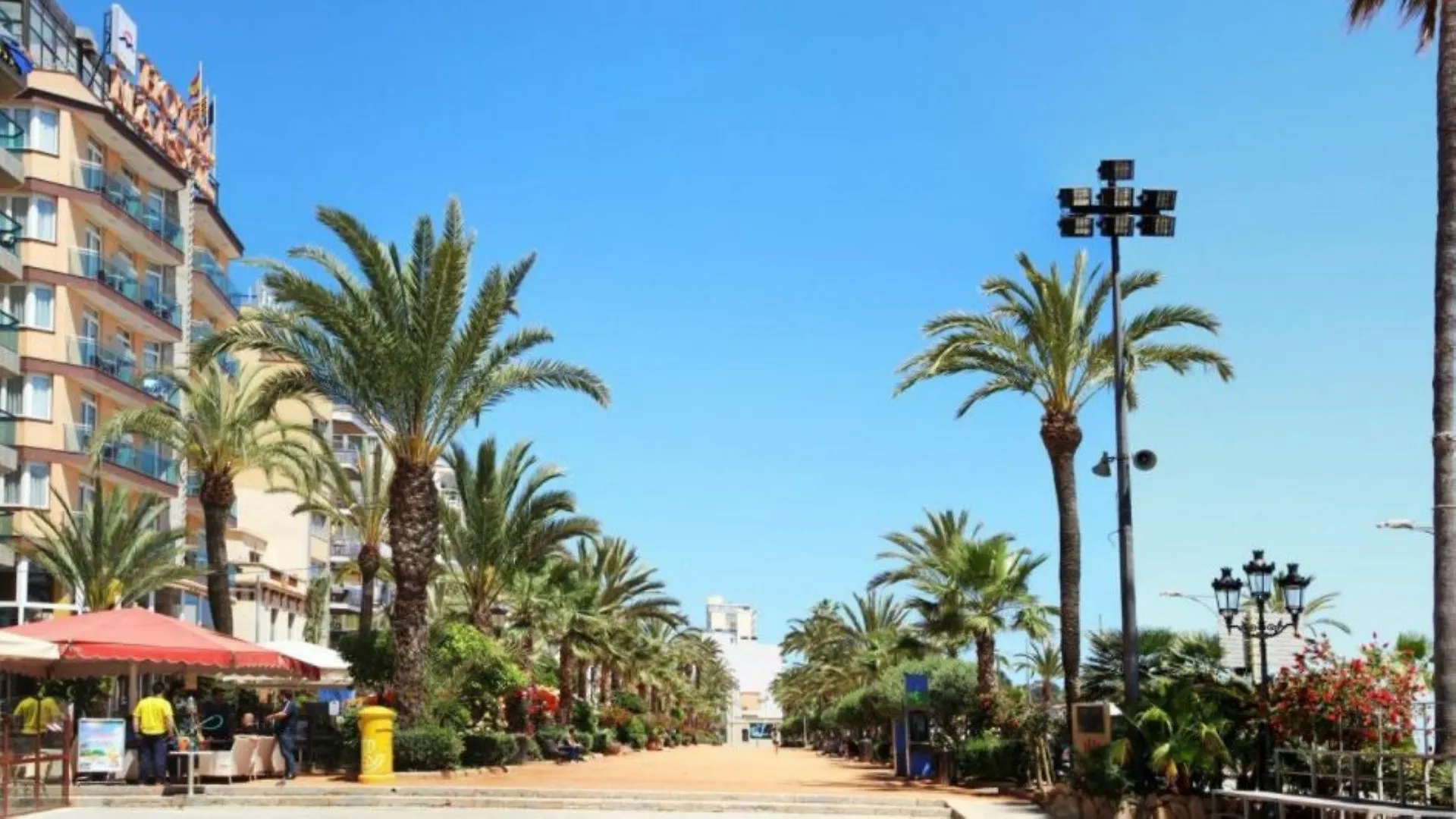 Apartment In Lloret De Mar - 104290 By Mo Rentals